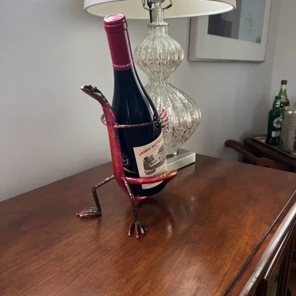 Welded Desert Lizard Wine Holder from Moab Utah - Picture 8 of 10
